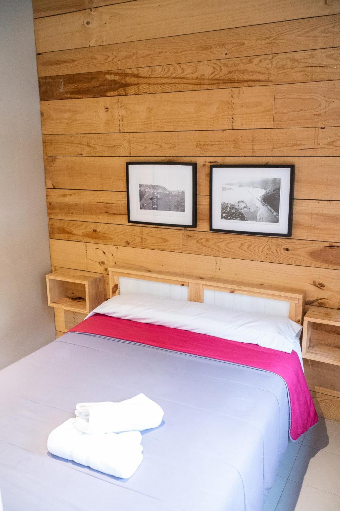 Carving Surf Hostel San Esteban de Pravia Eksteriør bilde